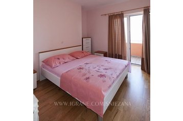 Hrvaška Privát Igrane, Interier